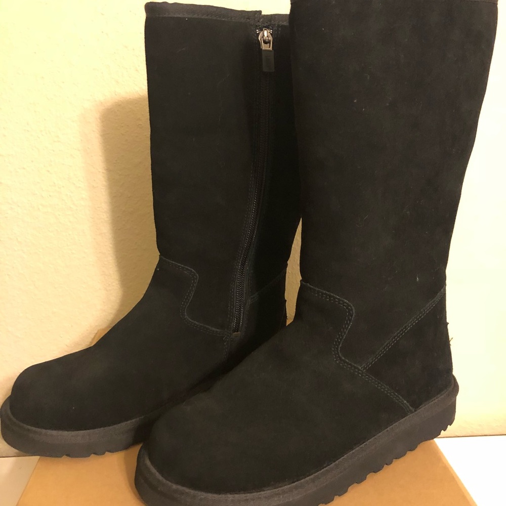 Ugg black boots